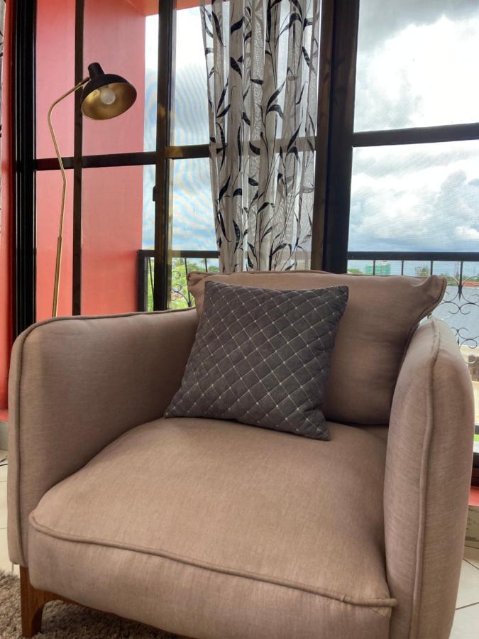 Thegatsbystyle By Jevas Apartment Dar es Salaam Ngoại thất bức ảnh